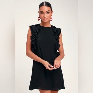 LuLus We Got the Pleat Black Statement Sleeve Shift Dress
